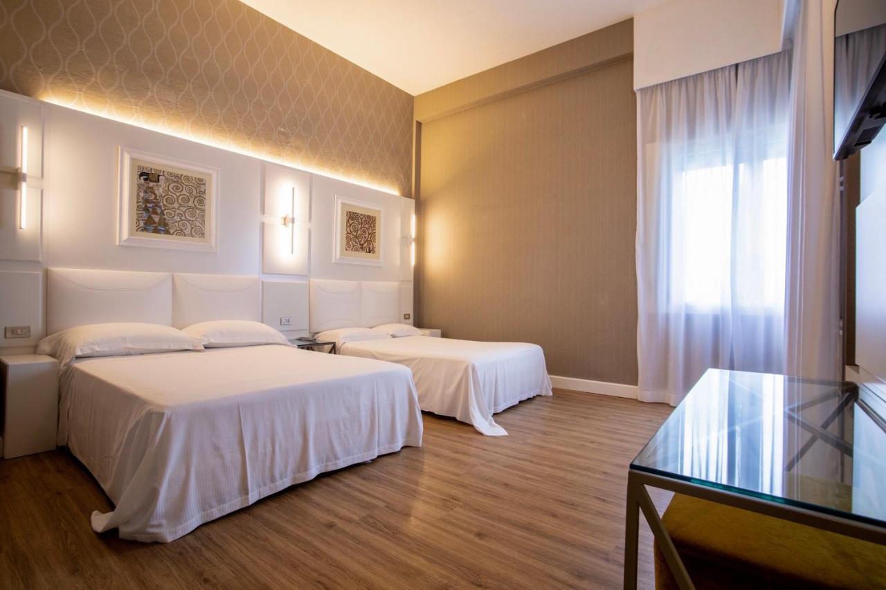 Villa Adriatica Ambienthotels Rimini Kültér fotó