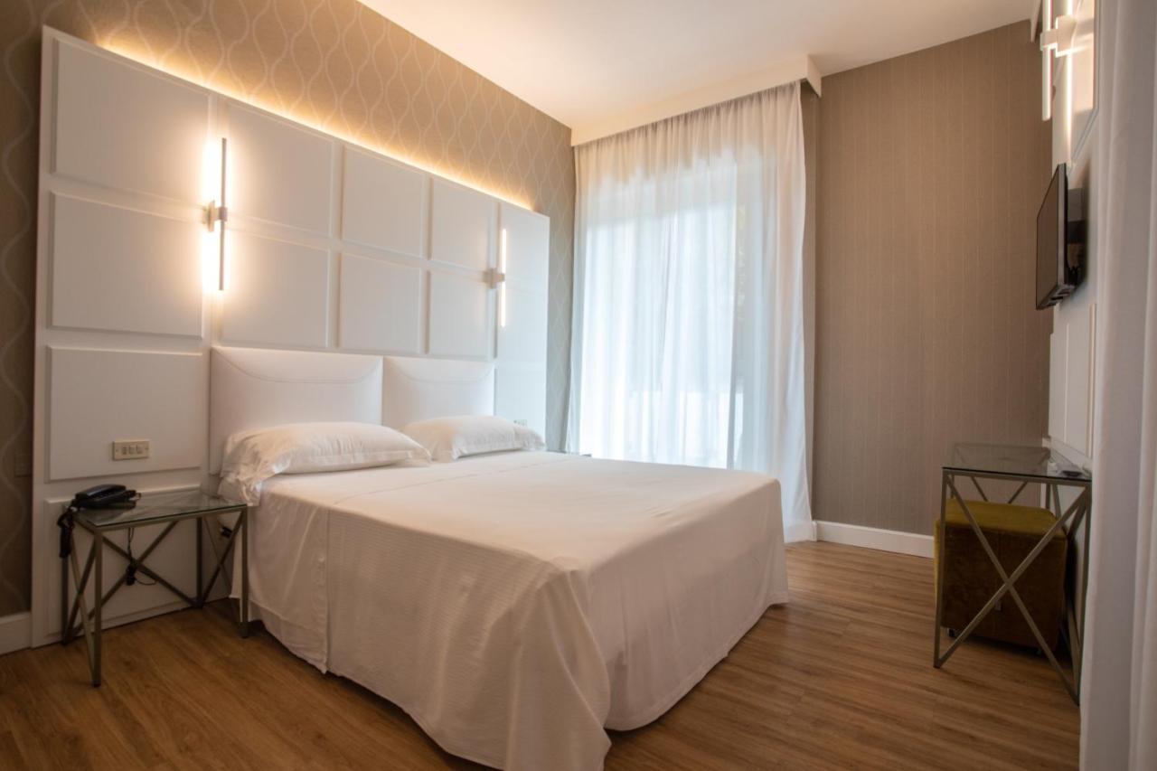 Villa Adriatica Ambienthotels Rimini Kültér fotó