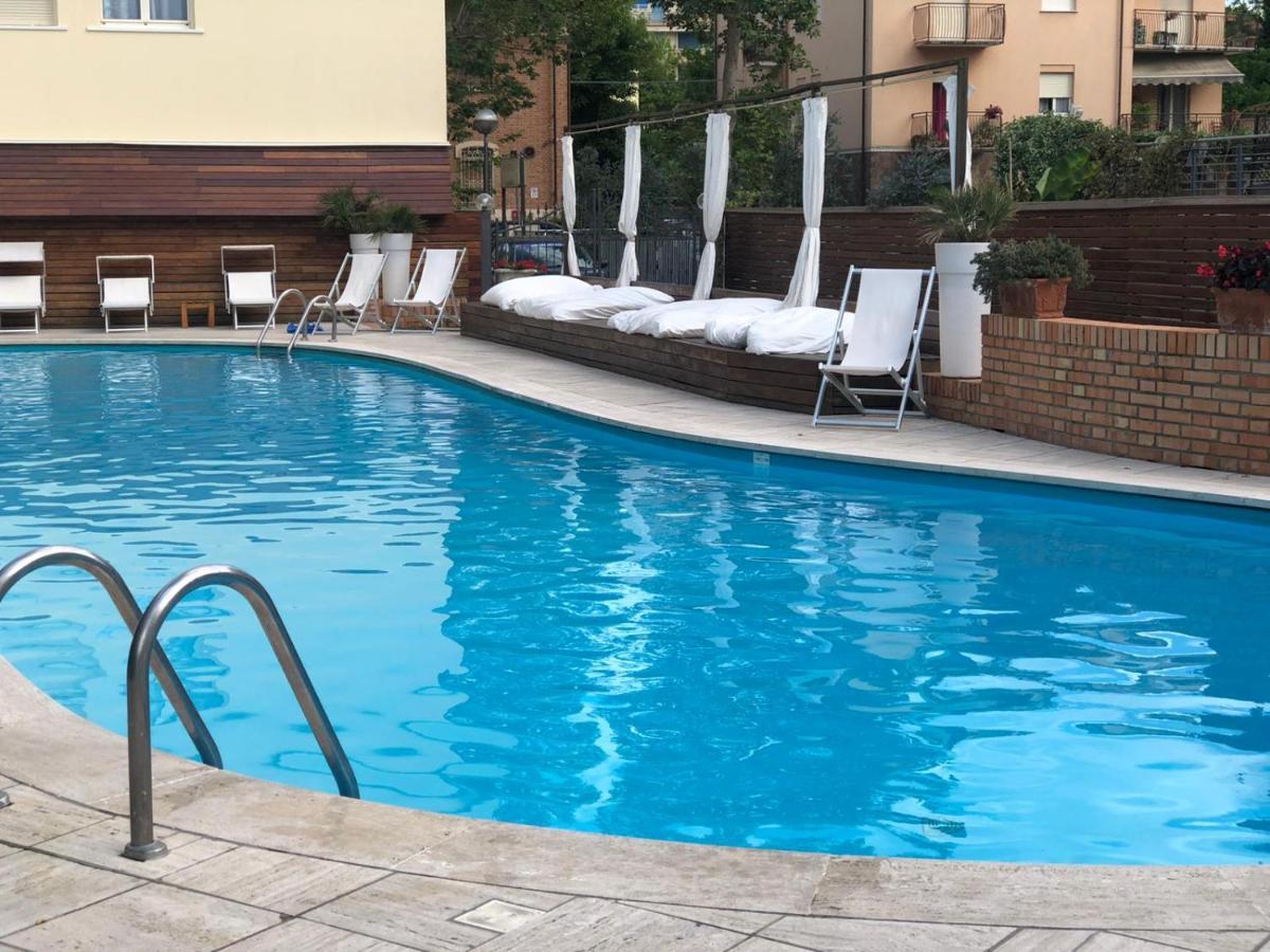 Villa Adriatica Ambienthotels Rimini Kültér fotó