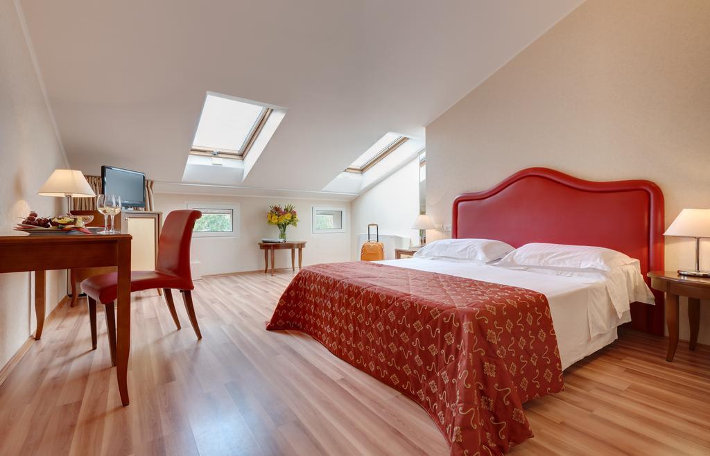 Villa Adriatica Ambienthotels Rimini Kültér fotó